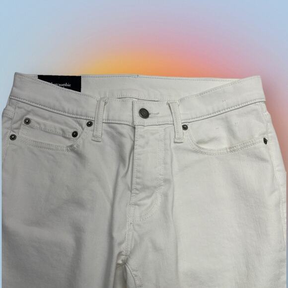 ABERCROMBIE AND FITCH Men’s 30 x 30 White Skinny Stretch Jeans - Picture 2 of 3